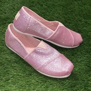 BRAND NEW Toms Pink Glitter